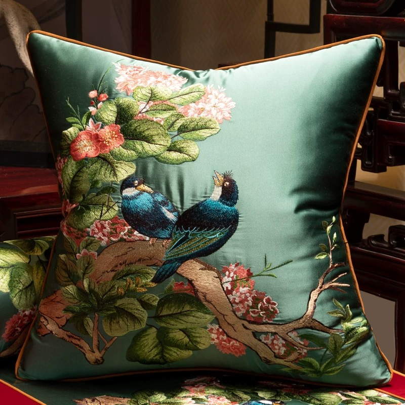 Luxurious Embroidered Silk-lik - Pillow Insert 18X18 ulasan dan harga